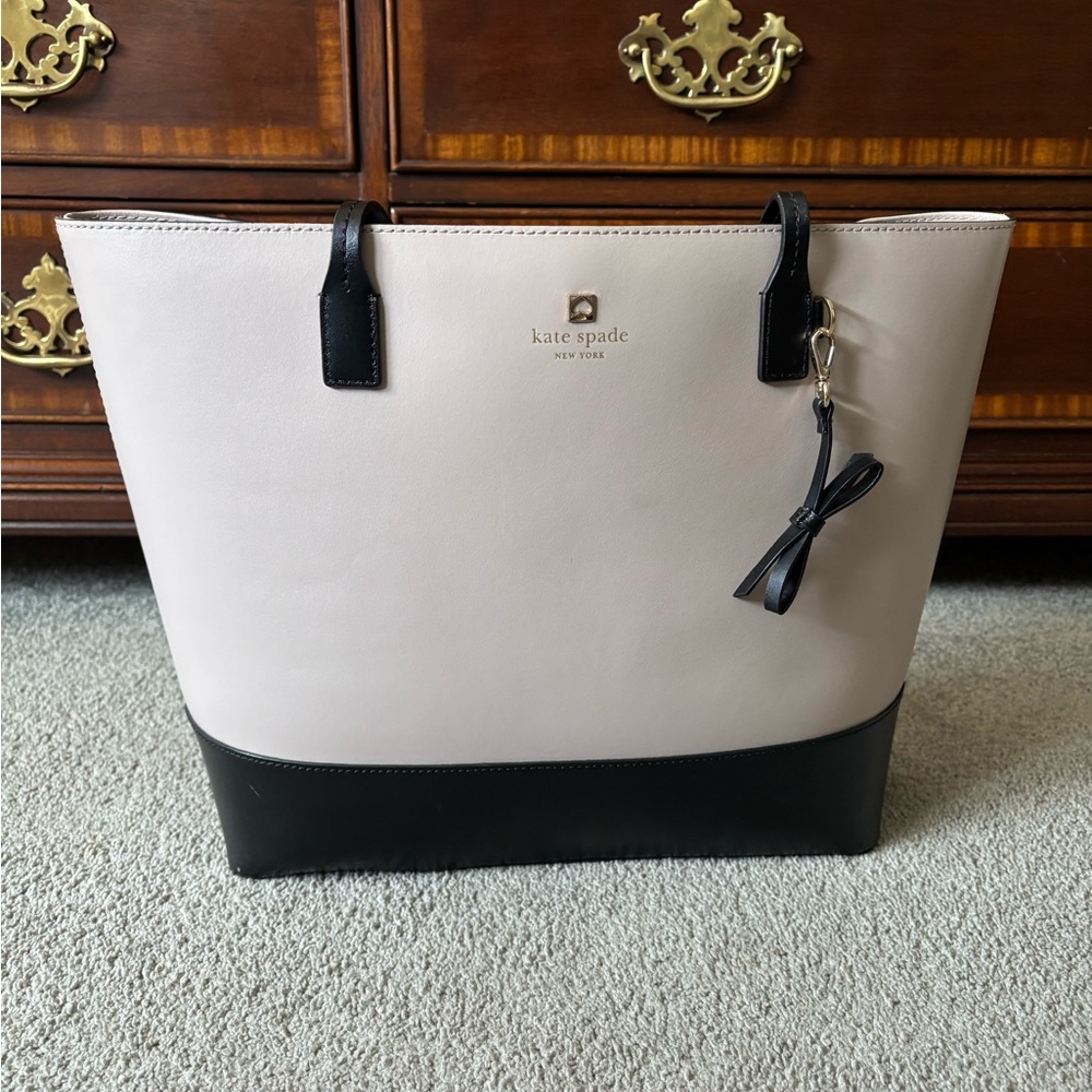 Kate Spade Two-Tone Black and Cream Tote